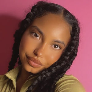 Meet your Posher, Luna